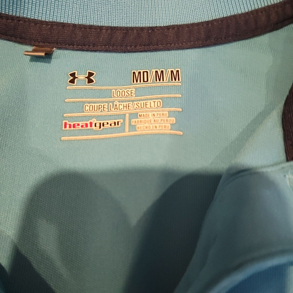 UNDER ARMOUR GOLF TOP - Picture 2 of 2